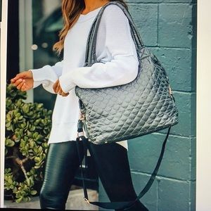 Wanderlust Quilted Weekender Bag - grey